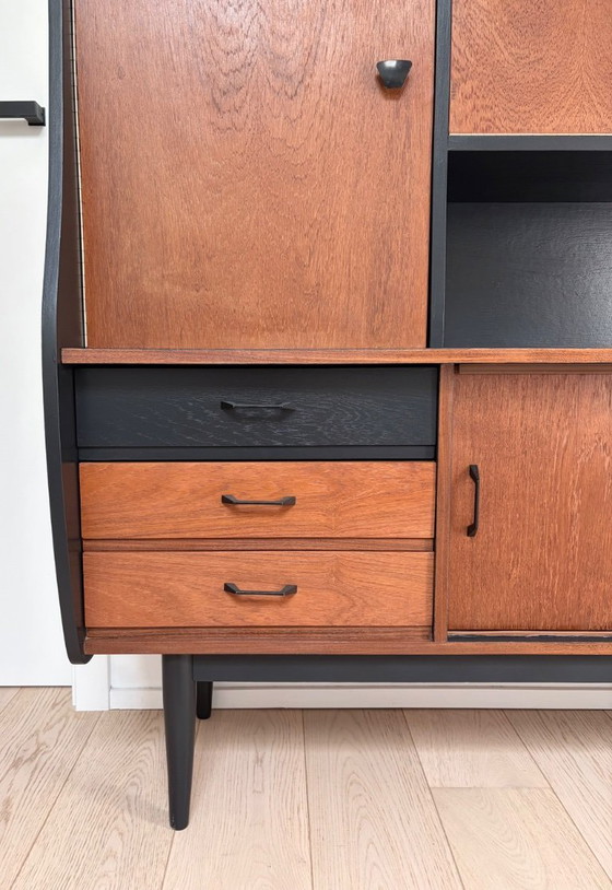 Image 1 of Vintage dressoir
