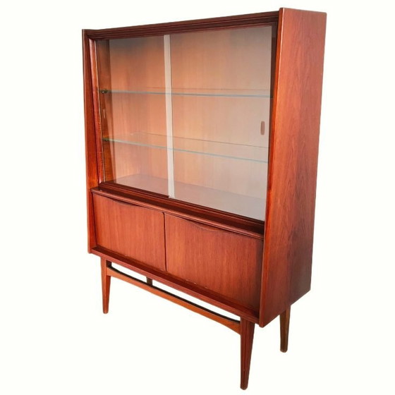 Image 1 of Elegante vetrina danese di design vintage di metà secolo, in teak, anni '60.