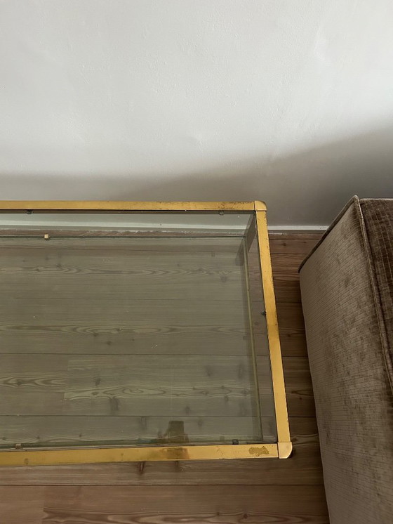 Image 1 of Hollywood Regency style coffee table in glass and gold