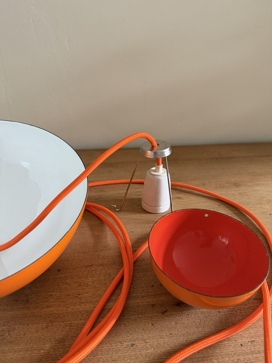 Vintage Louis Poulsen Flowerpot - Verner Panton - VP1 I – Lampade a sospensione, Porcelain, Metal (photo 9 of 11)