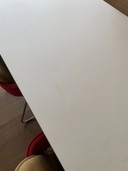 Arco Slim Esstisch – Tischplatte Fenix ​​weiß – Gestell aus Eiche – 240 cm