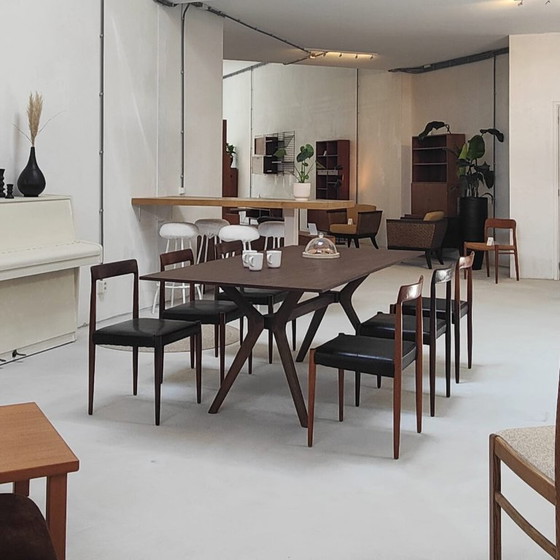 Image 1 of Table à manger Kajse