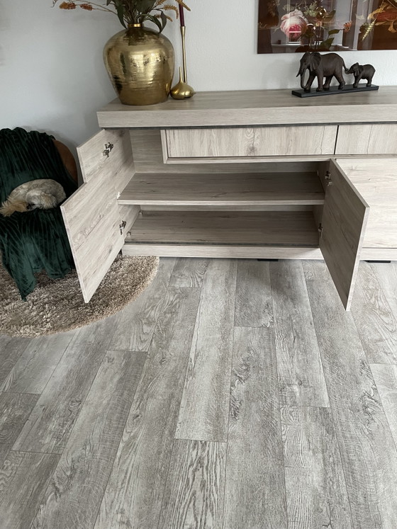 Image 1 of Dressoir 
