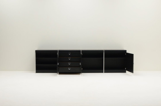 Image 1 of Grande credenza nera e in alluminio di Interlübke, Germania anni '80.
