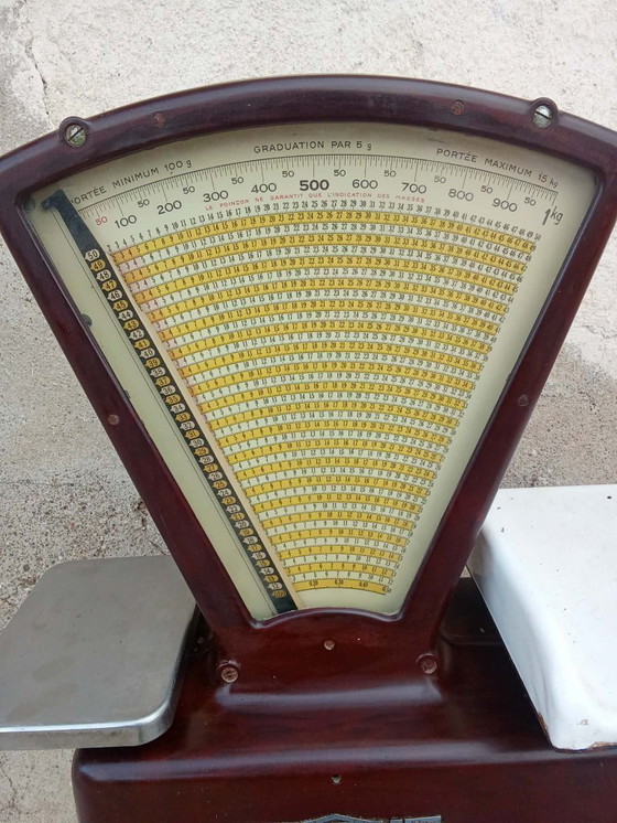 Image 1 of Vintage Testut scales – Bakelite