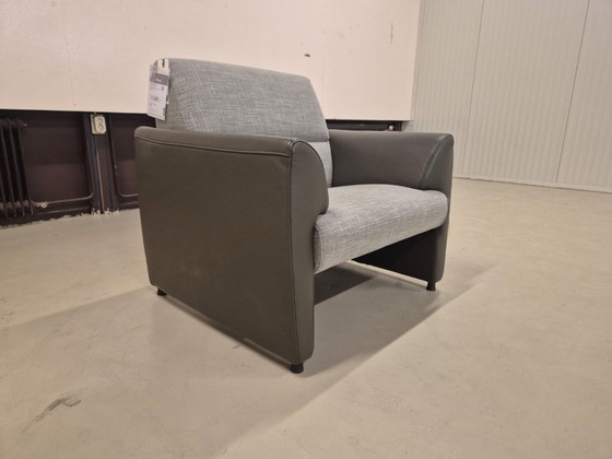 Image 1 of 50 % DE RÉDUCTION EN SALLE D'EXPOSITION - Fauteuil Montel Mondi - Modèle d'exposition