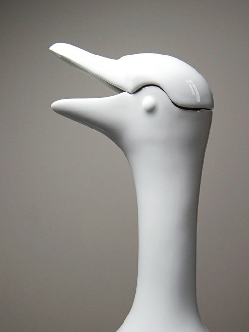 Carafe en porcelaine fine de Limoges blanche, Modèle d'après Sandoz Haviland