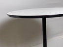 Dizzi bijzettafel van Arper