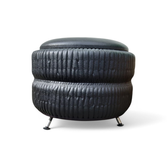 Image 1 of Pouf vintage con spazio di archiviazione su gambe, similpelle nera