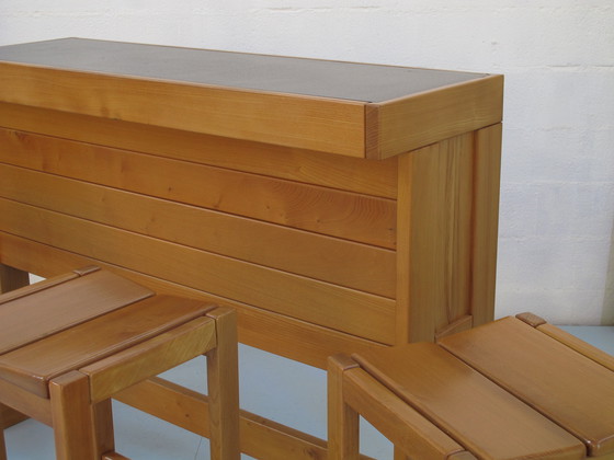 Image 1 of 1 Bar en 3 Hoge Solid Elm Krukken Gepubliceerd door Groupe Regain Jaar 80