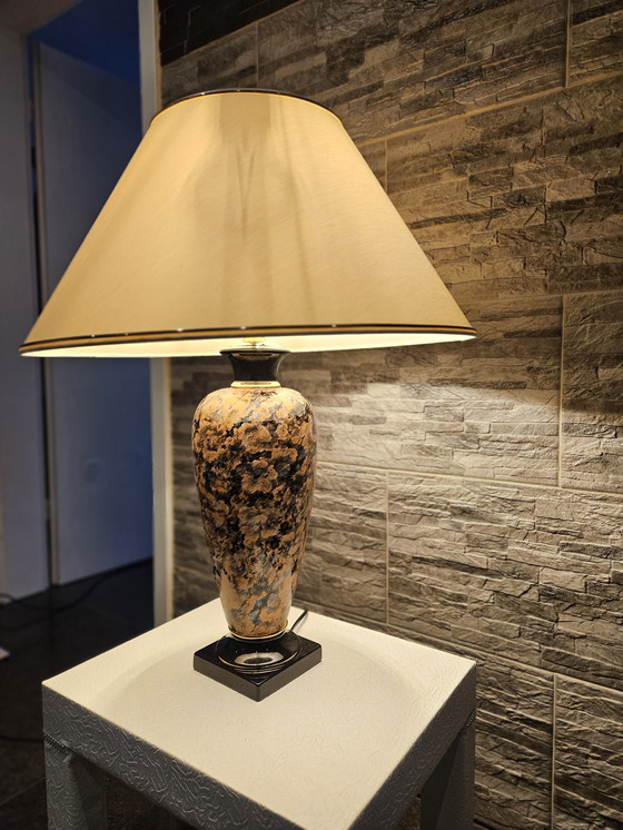 Image 1 of Stijlvolle keramische tafellamp in vintage stijl