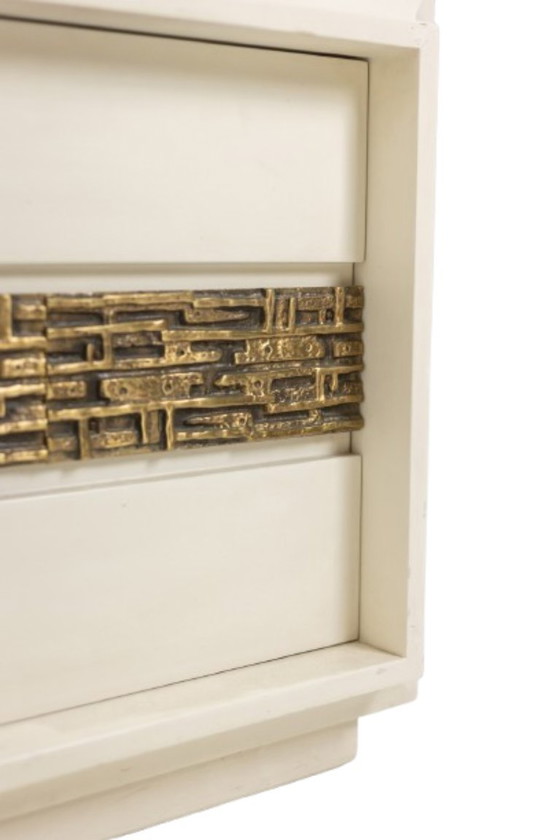 Image 1 of Luciano Frigerio. Pair of bedside tables in lacquered wood and bronze. 1970s.