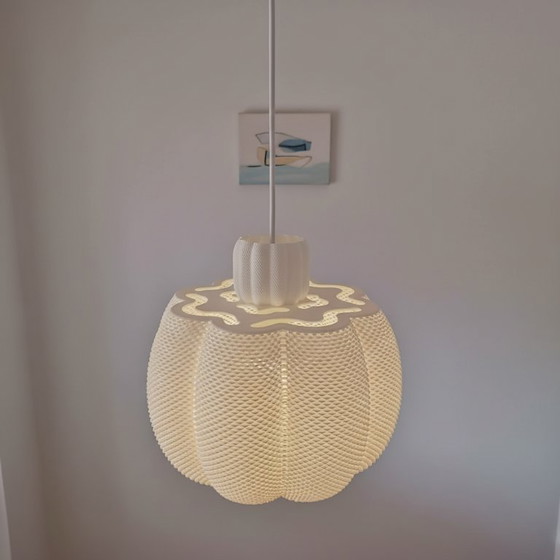 Image 1 of Modern hanging lamp in good condition.