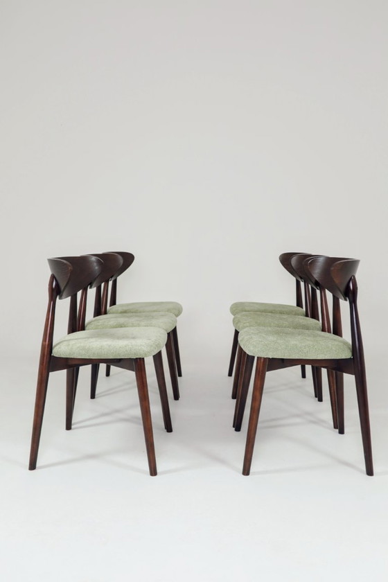 Image 1 of Moderne set van 6 eetkamerstoelen, Sage Farbic en donker walnoot beukenhout