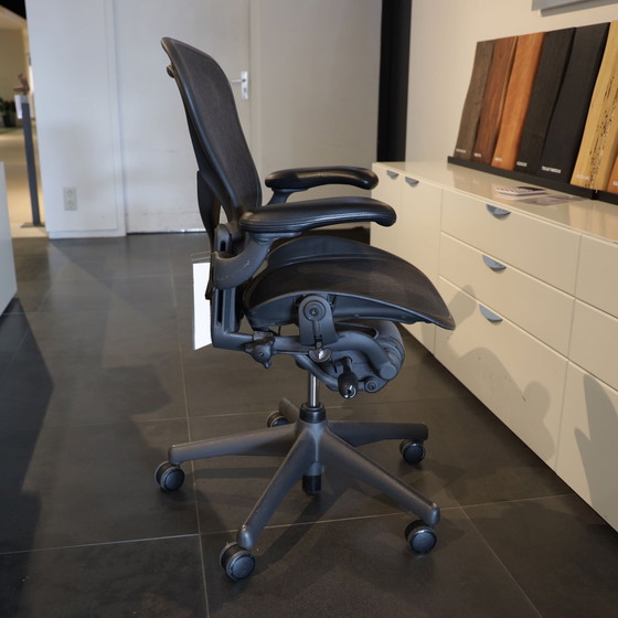 Image 1 of Herman Miller Aeron office chair