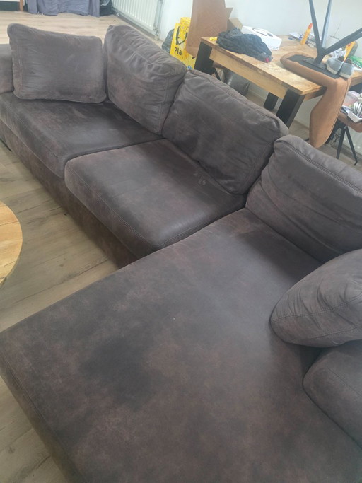 Mooie Bruine Bank Met 2 Extra Sierkussens – hoekbanken, Textile (photo 2 of 5)