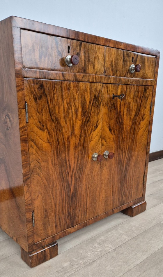 Aparador Art Déco Austriaco para Discos 1928 – Austrian Manufacturing, Aparadores, Wood (photo 9 of 26)