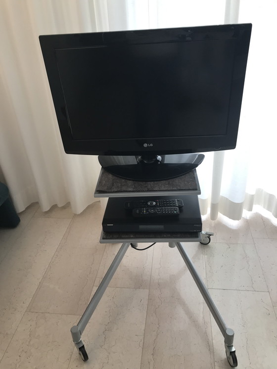Image 1 of Philip Starck Chariot pour TV ou ordinateur