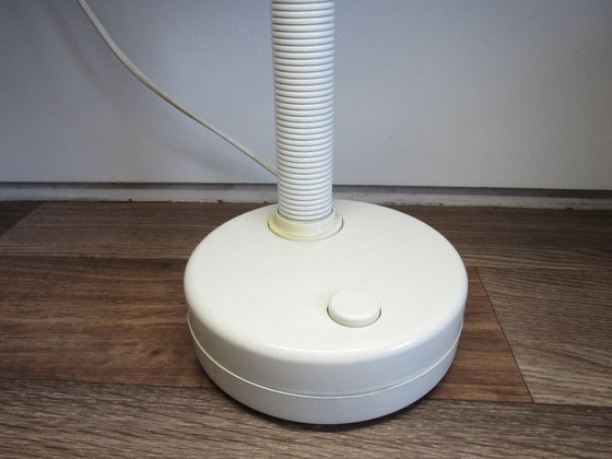 Lampe de bureau fluorescente massive de style futuriste, datant du début des années 1980. – Lampes de bureau (photo 9 of 10)