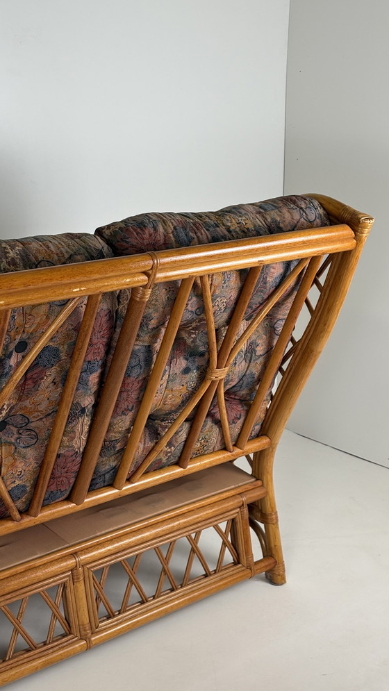 Image 1 of Canapé deux places original vintage tropical chic en bambou et rotin