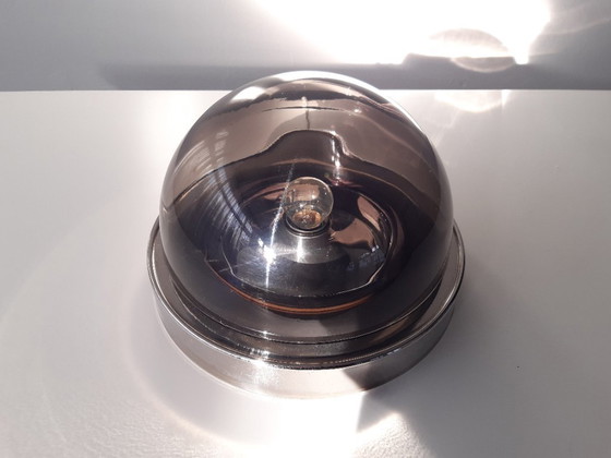 Image 1 of Stijlvolle space age plafonnière met rookglazen kap, vintage glazen plafondlamp met chroom
