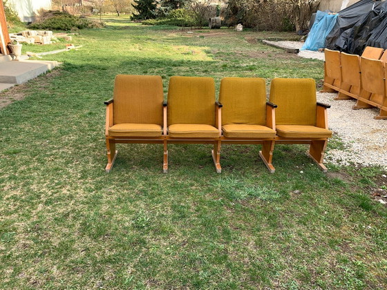 Sedili da cinema ungheresi a quattro posti di metà secolo, anni '50 – Poltrone relax, Mid Century Modern (photo 3 of 5)