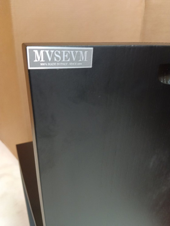 Image 1 of Sedia ALIVAR MVSEVM 514 ZIG ZAG (NUOVA, MAI USATA) Rosso Bordeaux o Nero