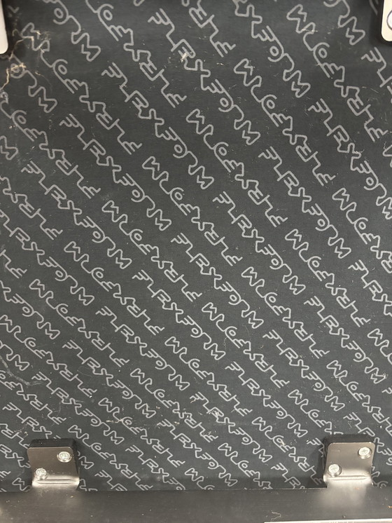 Image 1 of Pouf poggiapiedi Flexform Bangkok Suede LP € 3.500