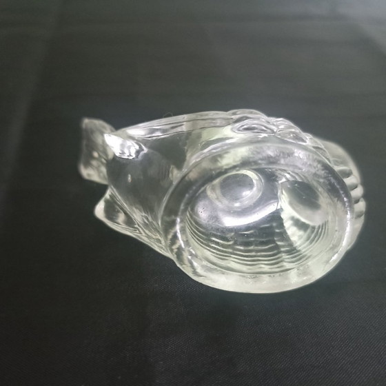 Image 1 of Uranium glass bird candlesticks Boyd -Parish)