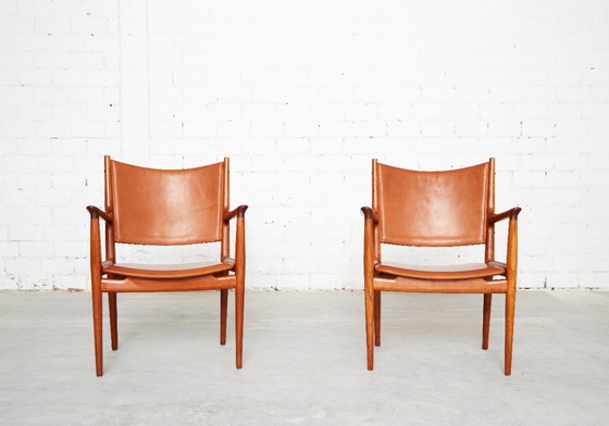 Paar Hans Wegner JH-513 Fauteuils voor Johannes Hansen, Hout, Leer, Bruin, Mid Century Modern (foto 2 van 15)
