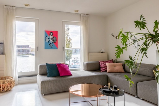 Leolux Ponton - 2 driezits elementen en poef - in goede staat - bieden