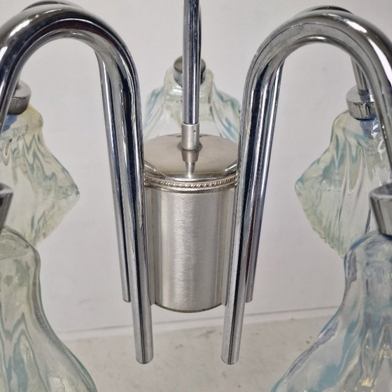 Image 1 of Italienische Deckenleuchte mit fünf blauen Lampenschirmen aus Muranoglas - 1970er Jahre