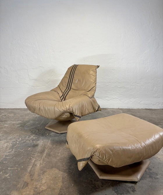 Image 1 of Vintage Space Age leather easy chair and ottoman 