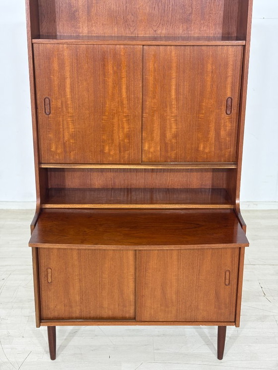 Image 1 of Secrétaire en teck style années 50 / Buffet haut danois / Meuble vintage / Étagère