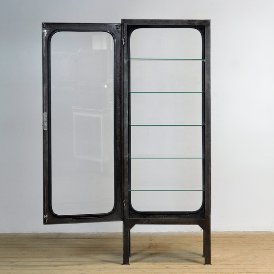 Image 1 of Medizinischer Kabinettschrank, 1970er Jahre