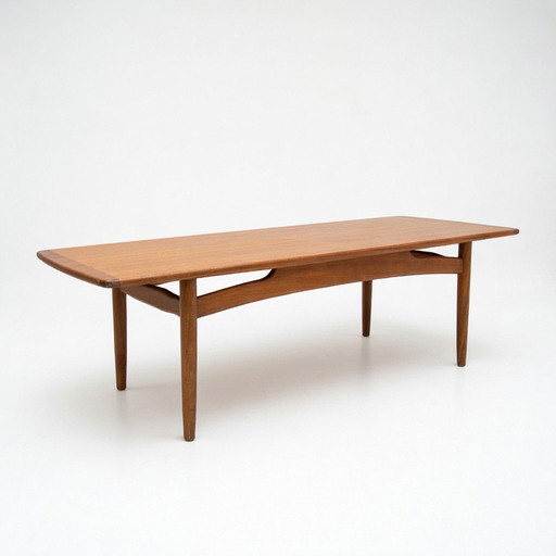 G-Plan Brasilia Coffee Table in Teak & Afromosia