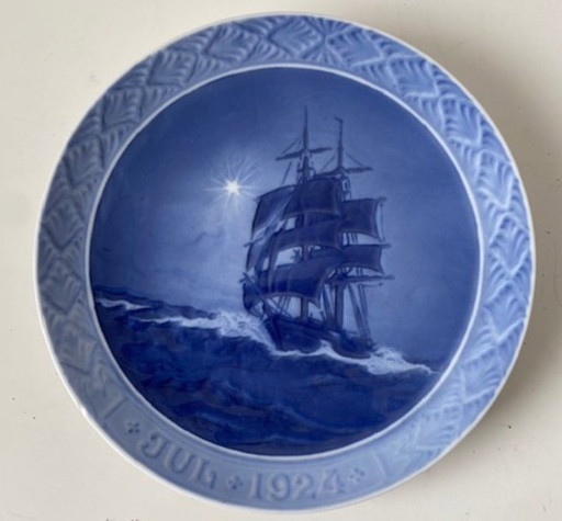 Stilvoller antiker Wandteller von Royal Copenhagen „Schoner auf See“, limitierte Weihnachtsedition 1924 – wanddecoratie