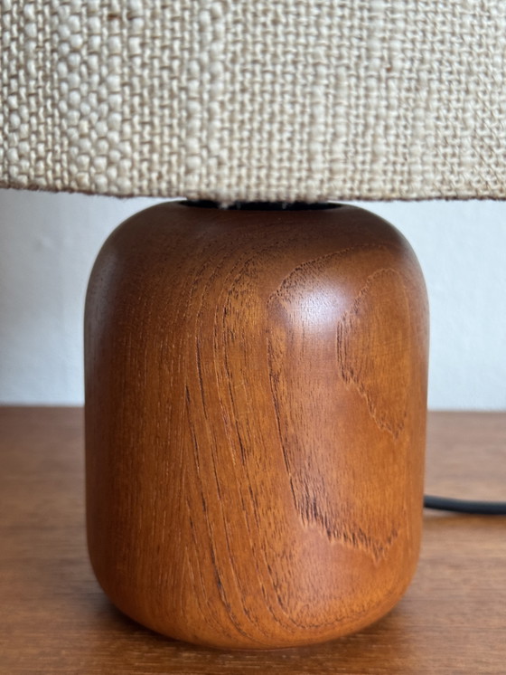 Image 1 of Lampada da tavolo vintage in teak di metà secolo, anni '60