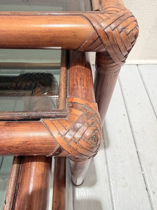 Vintage 70s Nesting Tables — Bamboo – bijzettafels (photo 2 of 9)