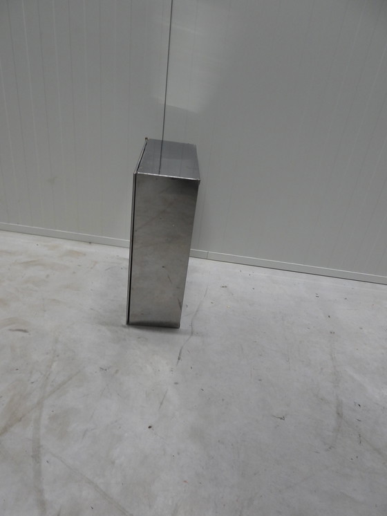 Image 1 of Beautiful Vintage medicine cabinet