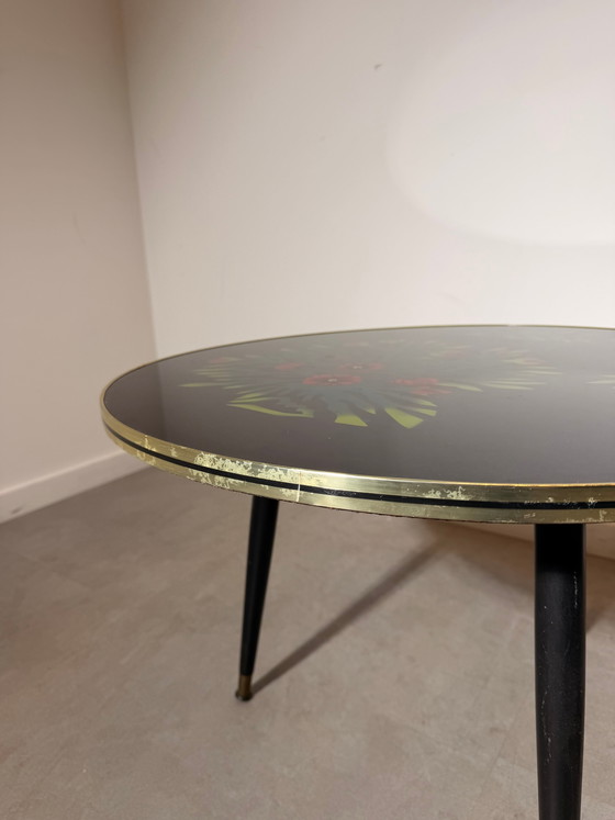 Table basse ronde vintage du milieu du siècle – Tables basses (photo 3 of 4)