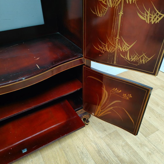 Image 1 of Vintage Chinese bridal cabinet sideboard Chinoiserie cabinet