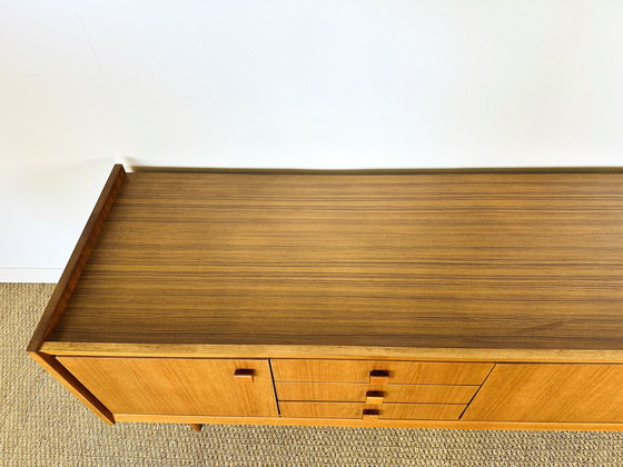 Image 1 of Scandinavisch dressoir van teakhout, 1960