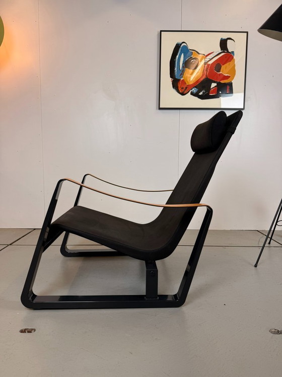 Image 1 of Poltrona Cité' in pelle e acciaio di Jean Prouvé per Vitra, 2002