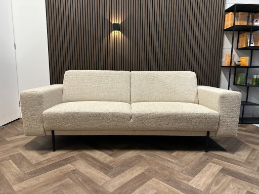 Canapé d'exposition beige en parfait état, 226 x 90 cm – 2 zitsbanken, Textile