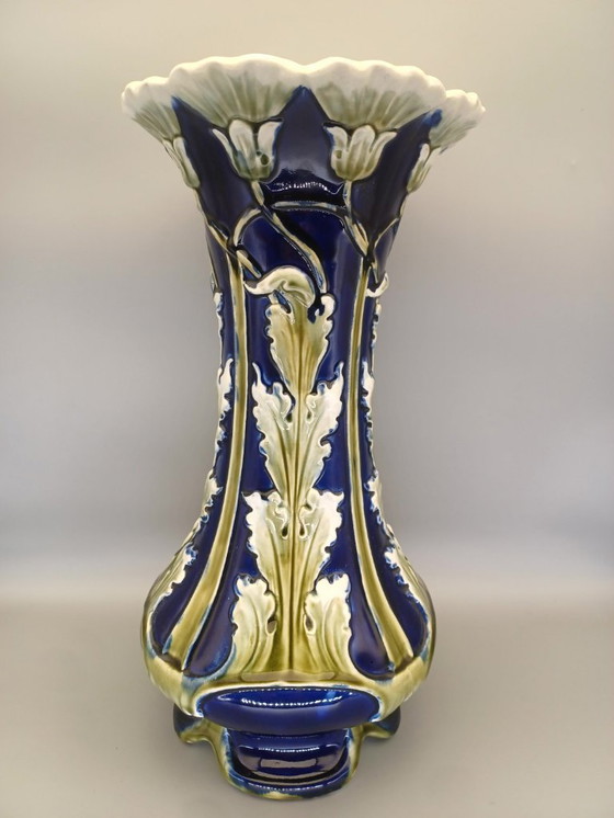 Image 1 of Paire de vases en majolique belge signée De Bruyn, La Louvière, vers 1900