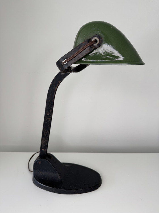 Vintage VIKTORIA Industrial Desk Lamp – Green Enamel – Cast Iron Base – Table lamps, Metal (photo 4 of 10)