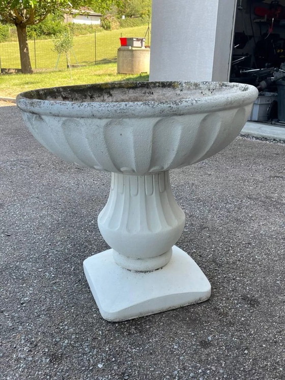 Image 1 of Jardinière Coupe à Fleurs Pot Ancien en Pierre