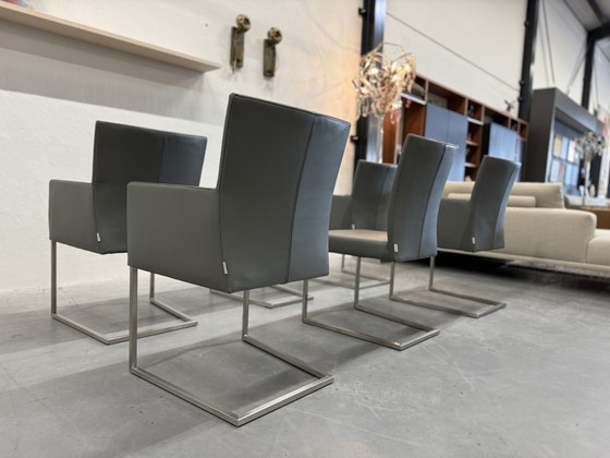 Image 1 of 6 Bert Plantagie Tidy & Misty Eetkamerstoelen Grijs Leer