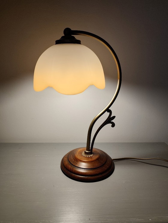 Image 1 of Vintage ronde tulp tafellamp